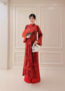 Mẫu áo dài  truyền thống màu đỏ