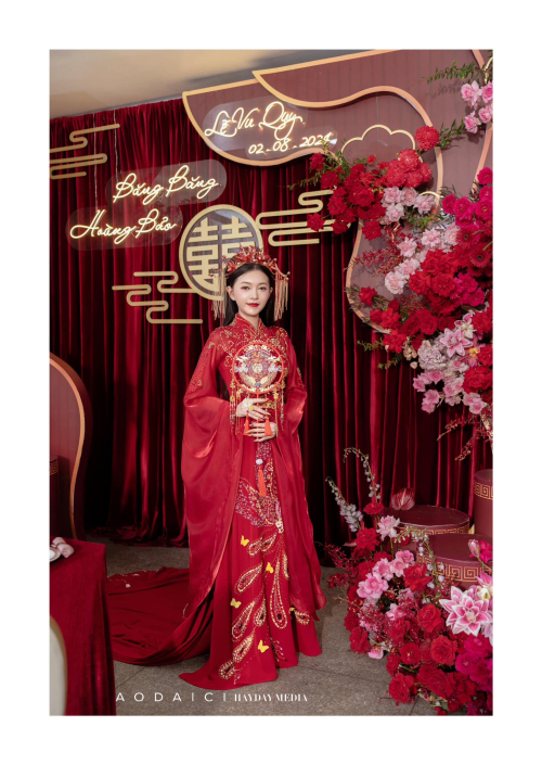 Điểm danh 25 mẫu áo dài cưới màu đỏ duyên dáng thu hút cho cô dâu